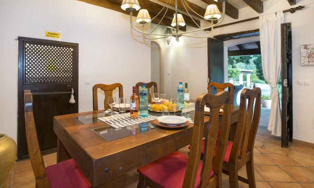 Rafalet Dalt Villa Pollensa Mallorca Review